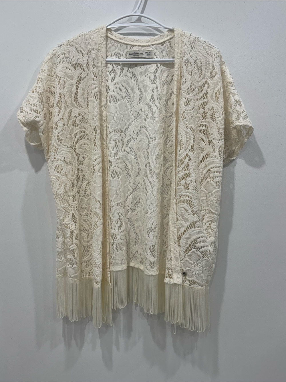 Abercrombie & Fitch One Size Ivory Lace Fringe Open Front Boho Kimono Cardigan